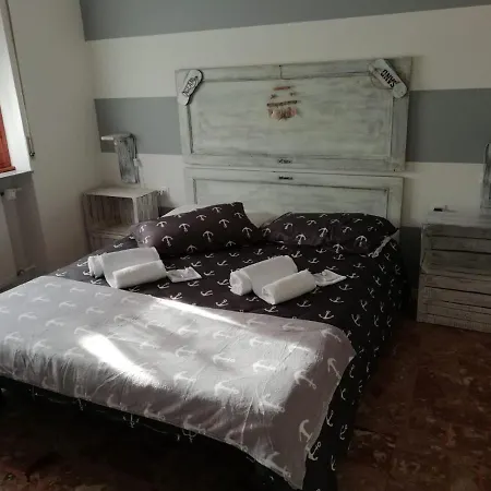 Good Morning Shopping Bed & Breakfast